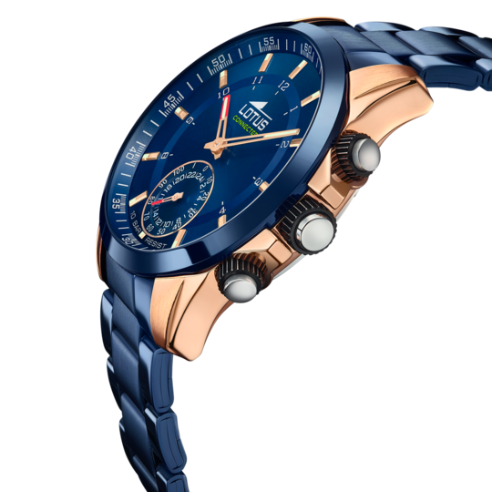 Montre connectée homme Lotus Connected 18809/1 – cadran bleu bracelet acier – vue de trois-quarts