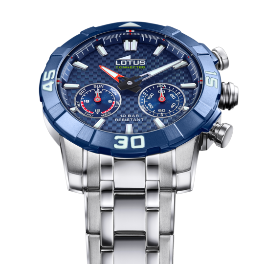 Montre connectée homme Lotus Connected 18810/3 – cadran bleu bracelet acier – vue de trois-quarts 2
