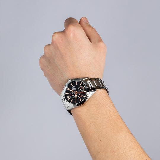 Montre homme Lotus Multifunction 18812/6 – cadran noir et bronze bracelet acier – portée