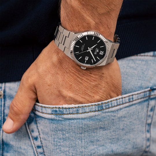 Montre homme Lotus Freedom 18835/3 – cadran noir bracelet acier – portée