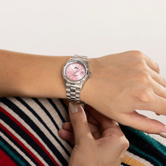 Montre femme Lotus Freedom 18930/2 – cadran rose bracelet acier – portée