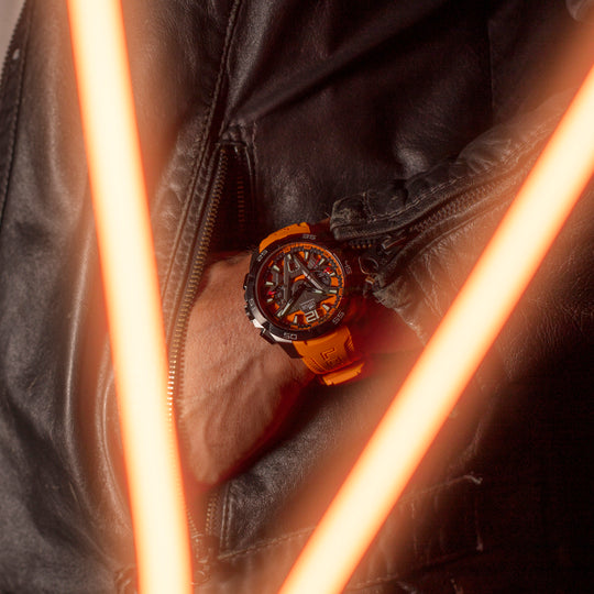 Montre homme Lotus Vortex 18944/3 – cadran orange bracelet plastique – portée