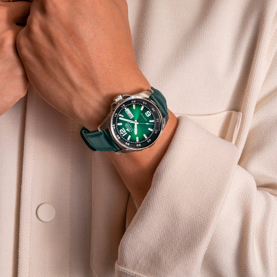 Montre homme Lotus Automatic 18998/3 – cadran vert bracelet cuir – portée