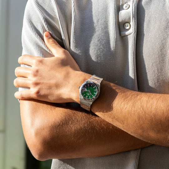 Montre homme Lotus Automatic 18999/3 – cadran vert bracelet acier – portée 2