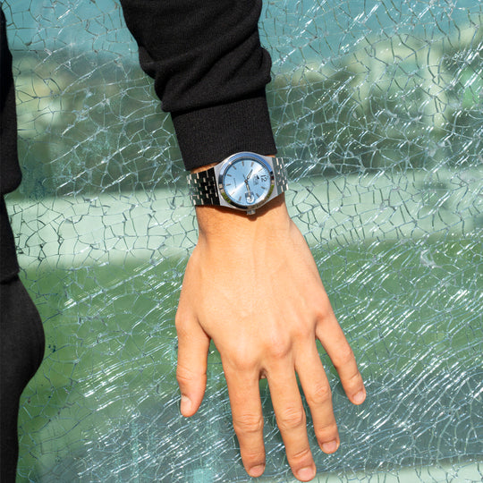Montre homme Lotus Automatic 19000/2 – cadran bleu bracelet acier – portée 2