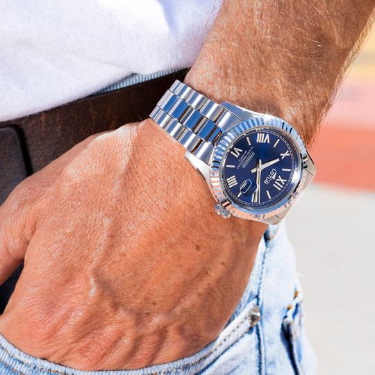 Montre homme Lotus Freedom 19002/3 – cadran bleu bracelet acier – portée
