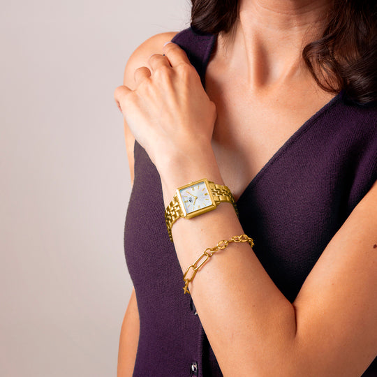 Montre femme Lotus 2Gether 19011/1 – cadran nacré bracelet acier doré – portée