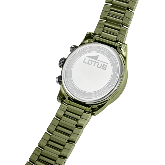 Montre homme Lotus Pulse 19090/1 – cadran vert bracelet acier – vue de trois-quarts 2