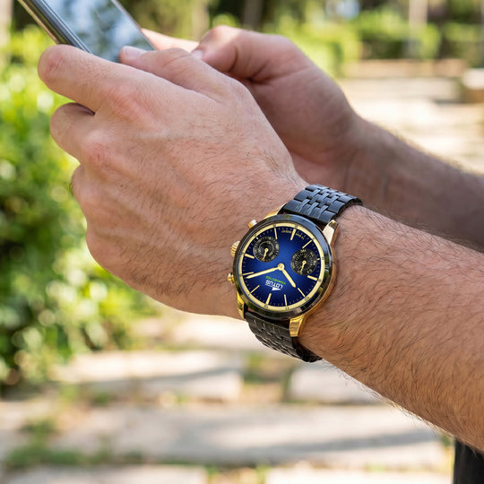 Montre connectée homme Lotus Connected 19095/1 – cadran bleu bracelet acier – portée