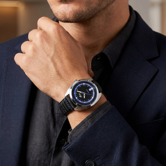 Montre homme Lotus Pulse 19096/3 – cadran noir bracelet cuir – portée