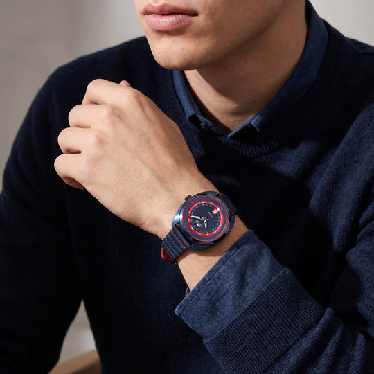 Montre homme Lotus Pulse 19097/3 – cadran bleu bracelet cuir – portée