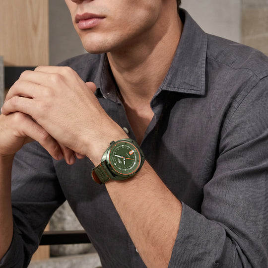Montre homme Lotus Pulse 19098/1 – cadran vert bracelet cuir – portée