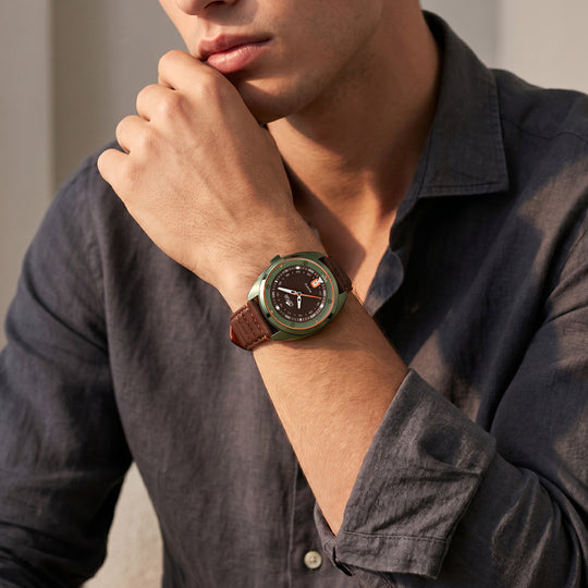 Montre homme Lotus Pulse 19098/2 – cadran marron bracelet cuir – portée