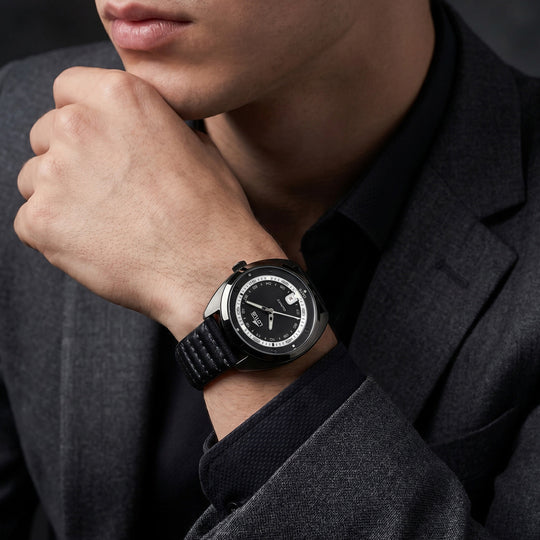 Montre homme Lotus Pulse 19099/1 – cadran noir bracelet cuir – portée
