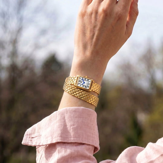 Montre femme Lotus Old Money 19101/1 – cadran blanc bracelet acier – portée