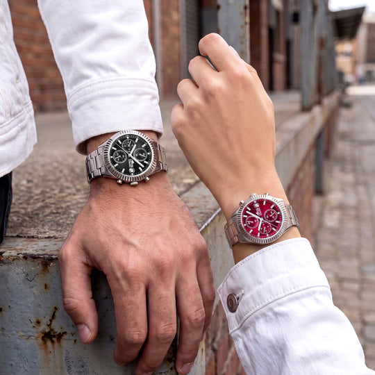 Montre mixte Lotus 19112/4 – cadran grenat bracelet souple – portée