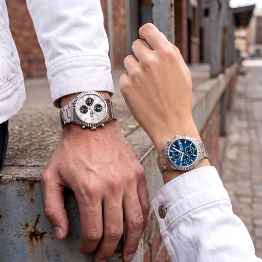 Montre mixte Lotus 19112/6 – cadran bleu bracelet souple – portée