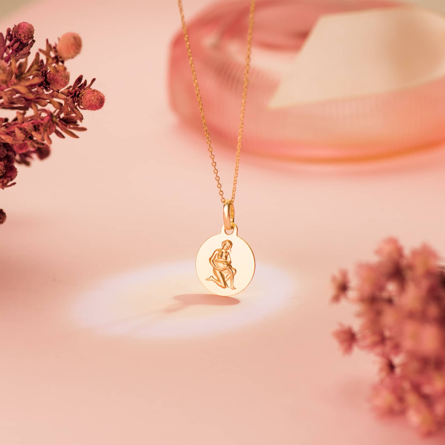 18K Médaille Horoscope Verseau Mate 13 mm