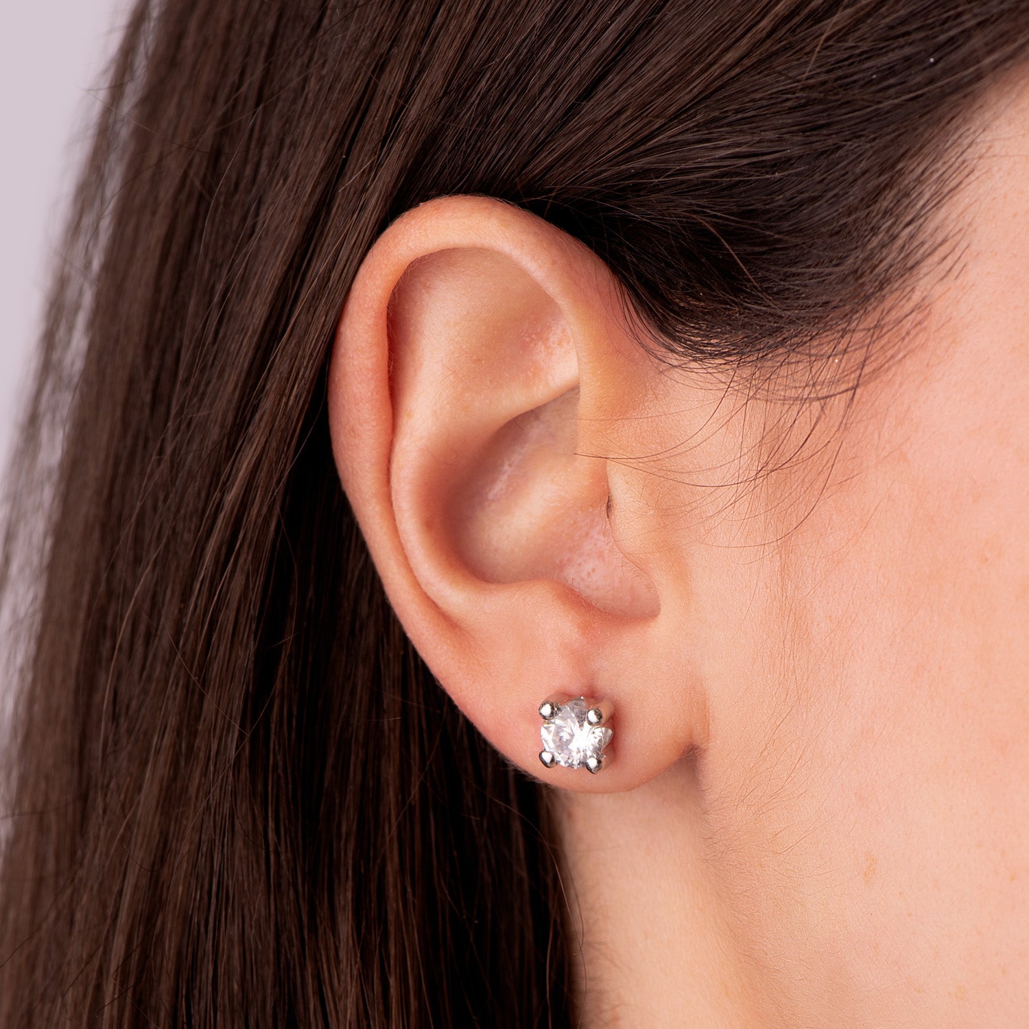 6MM Earrings with 4 Prongs 18K White Gold Width: 6.5 Mm. Butterfly Stroller Clasp