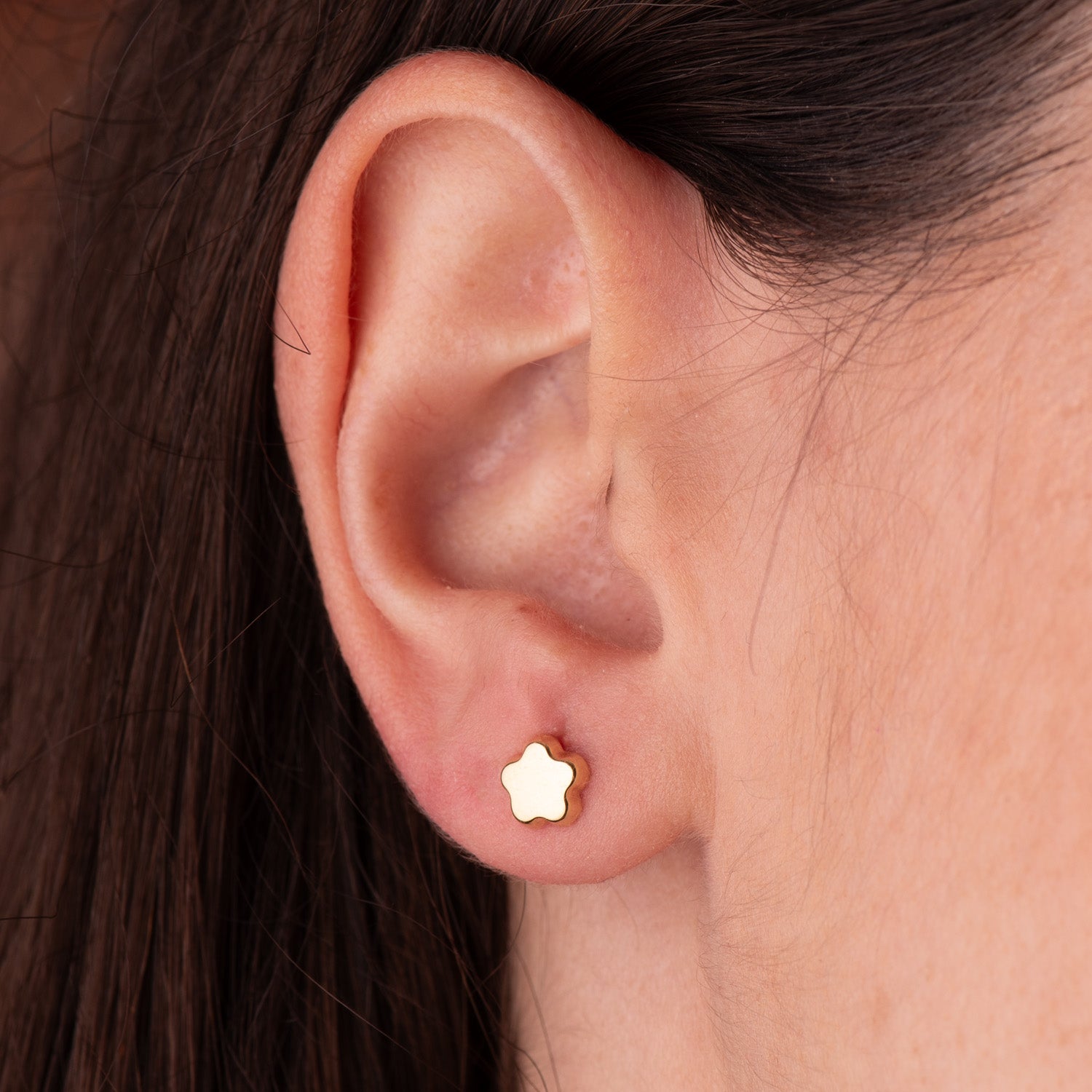 Pendientes Oro Amarillo 18K Flor Lisa Cierre Tuerca 6 X 6 mm