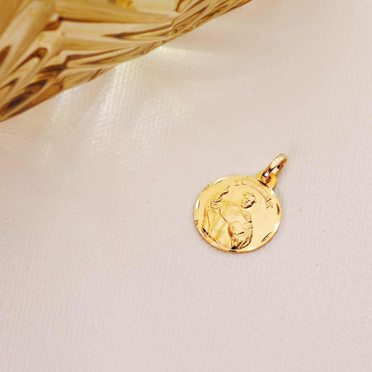 18K Saint Vicente Ferrer Medal 14MM