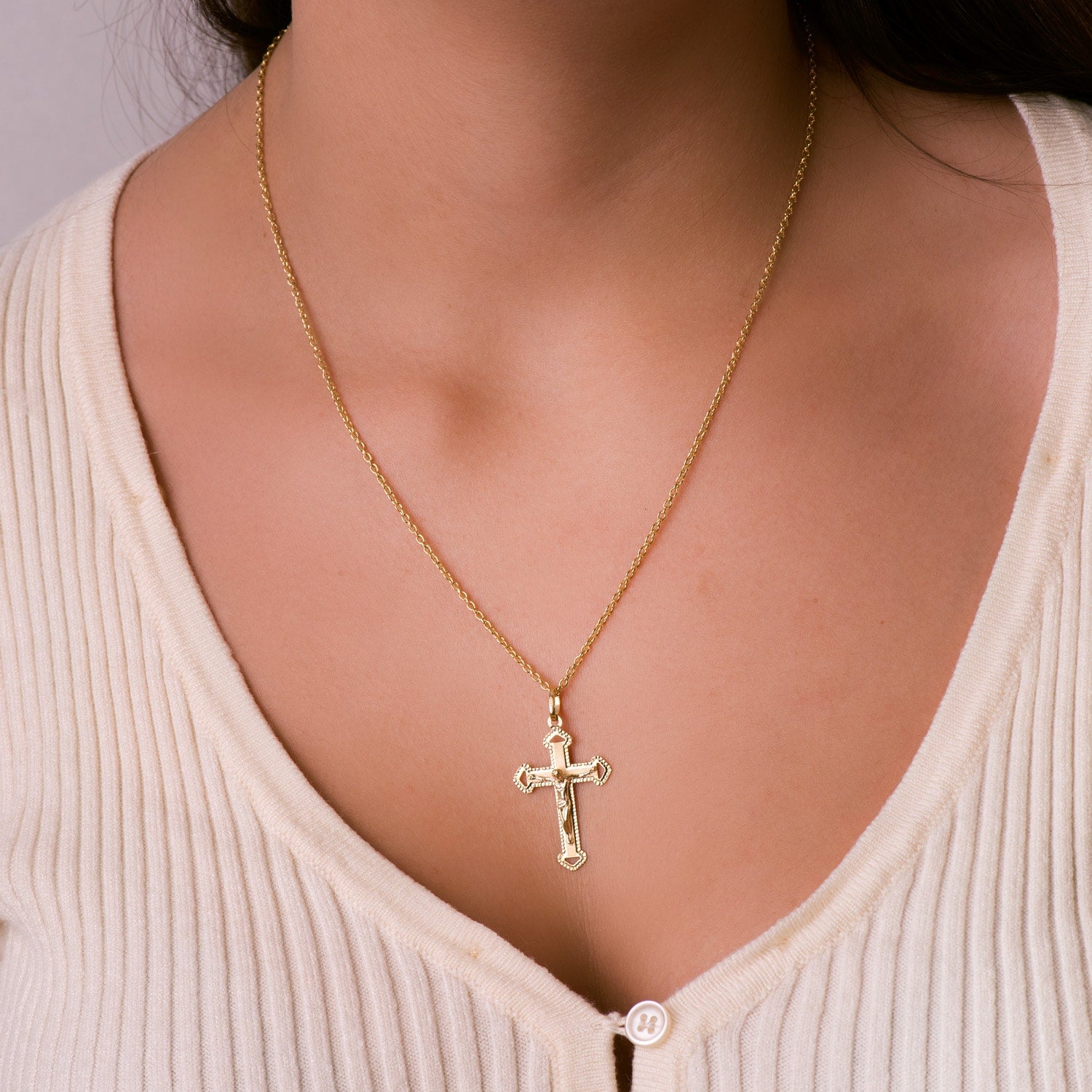 18K Pendentif Christ en Croix 35X22MM Facettée