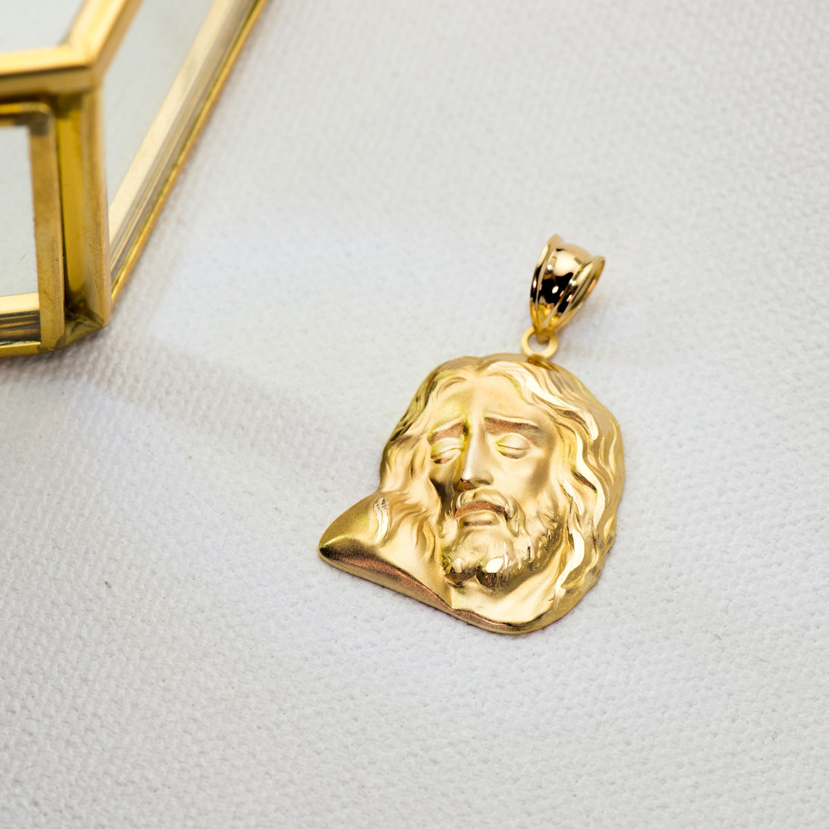 18K Christusportrethanger 26X21MM