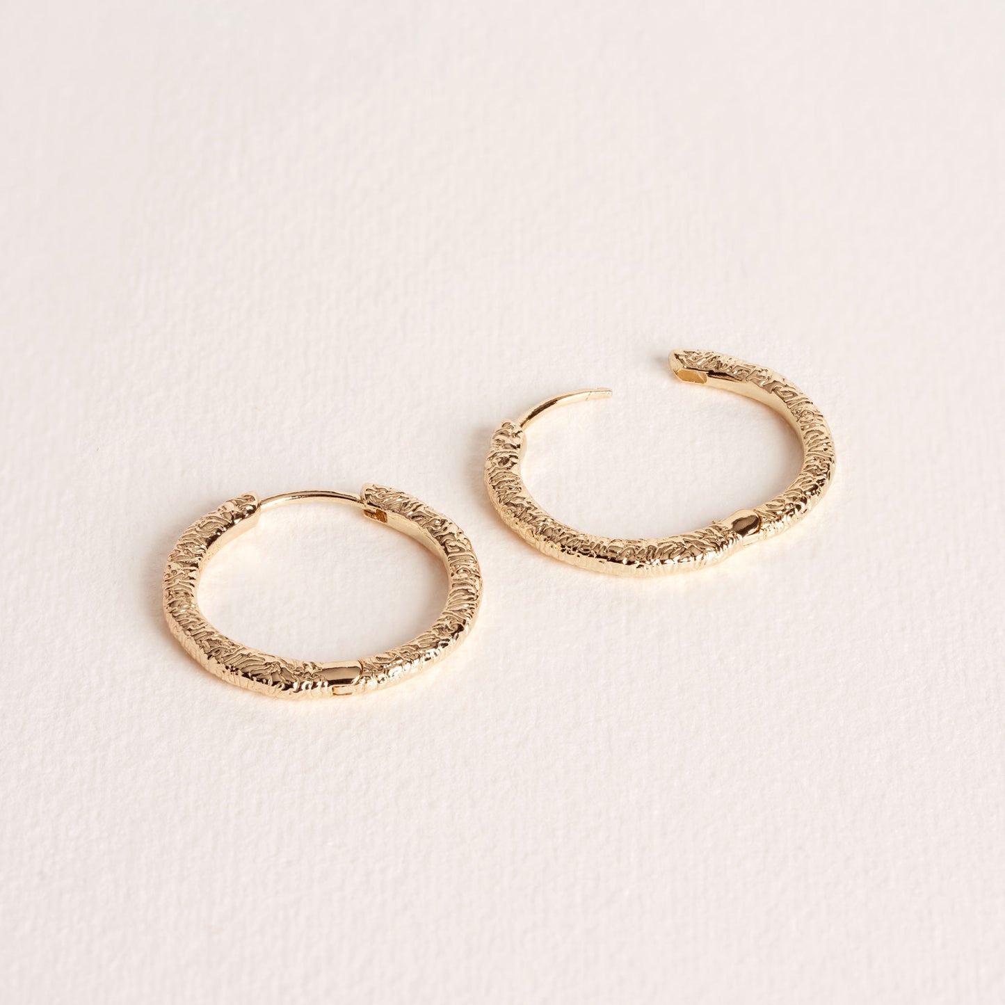Angel - Round - 25mm - Gold Plated Hoop Earrings - Ana et Cha