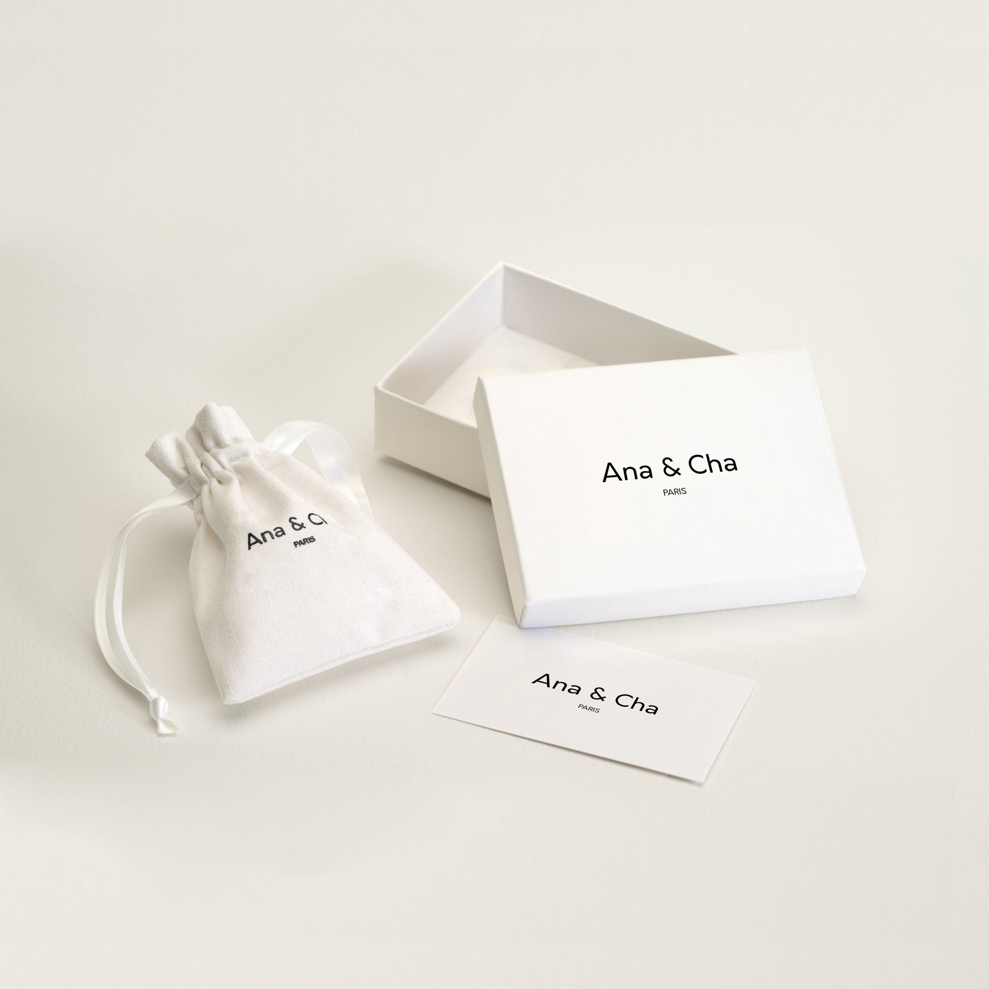 Ania - Gold Plated Earrings - Ana et Cha
